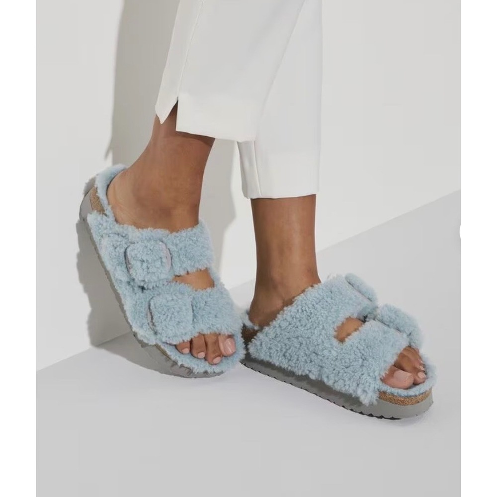 Papillio by Birkenstock - Arizona Big Buckle Shearling - Teddy Faded Aqua‎ Sz 9N